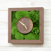 Load image into Gallery viewer, Watch Black Walnut Moss #12248