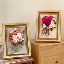 Load image into Gallery viewer, Petit Trianon L Natural #13410