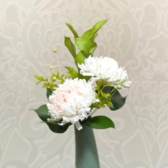 Dean Flowers vase x mum 菊のアレンジ #12753 – GINZA SOBI FLOWERS