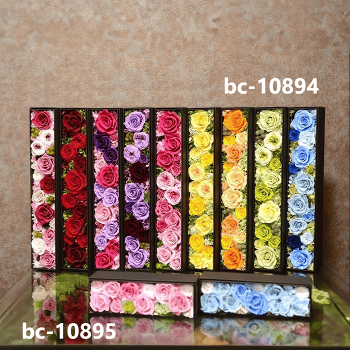 薔薇子様 12輪のバラ ボックス Medium #10894 – GINZA SOBI FLOWERS