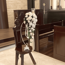 Load image into Gallery viewer, Cascade bouquet white roses キャスケードブーケ ホワイトローズ　#12763
