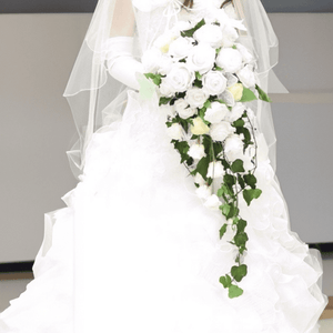 Cascade bouquet white roses キャスケードブーケ ホワイトローズ　#12763