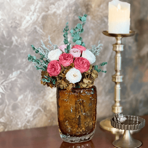Bouquets（ブーケ・花束）| 最高級プリザーブドフラワー・家具のギフト